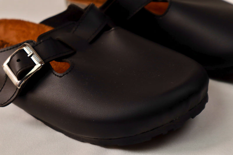 Black - Leather clog