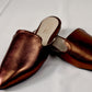 Bronze mule - Elegant gleam