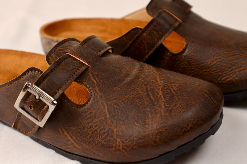 Brown Vein - Leather clog