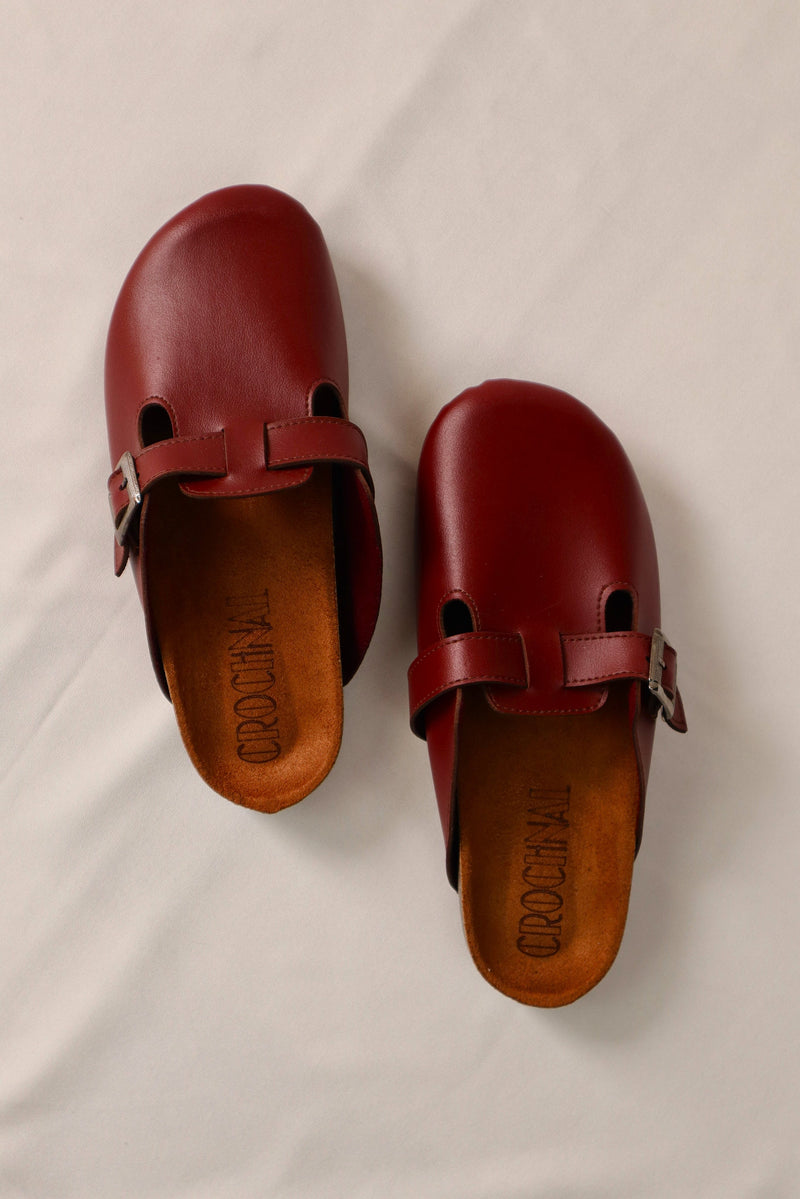 Burgundy - Leather clog