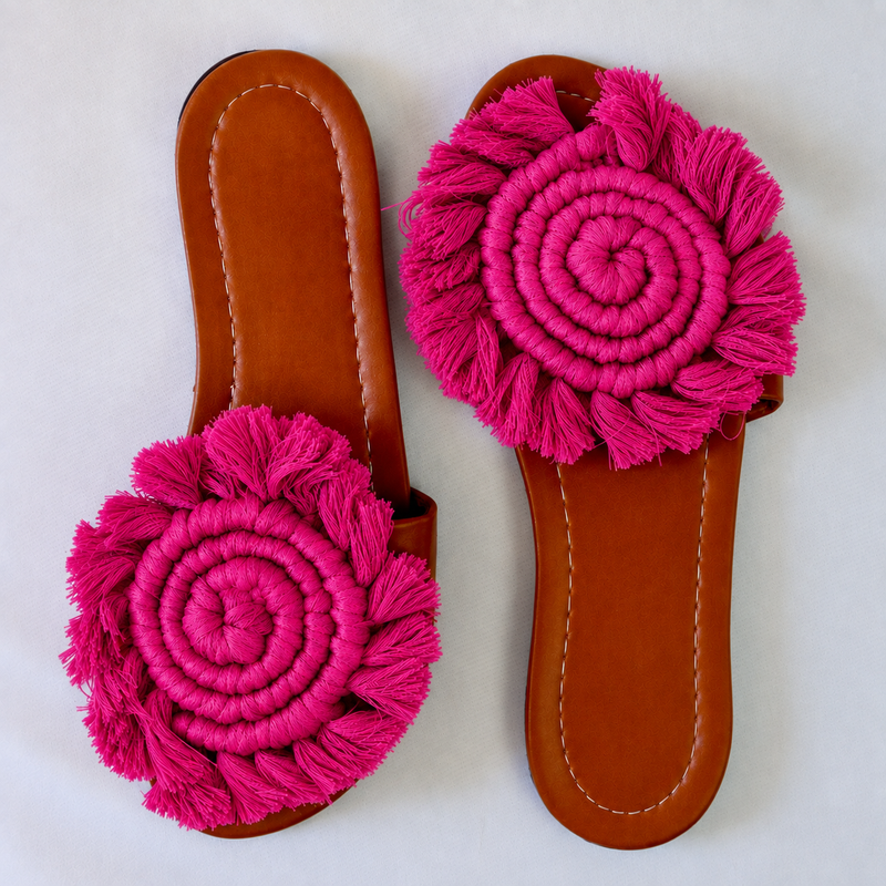 Luna Curl - Flat Macrame Slippers