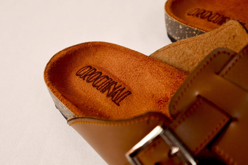 Chocolate - Leather clog