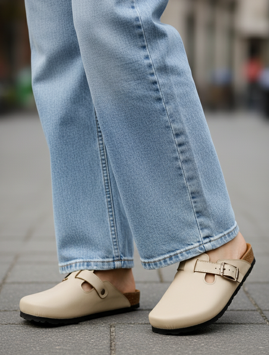 Beige - Leather clog