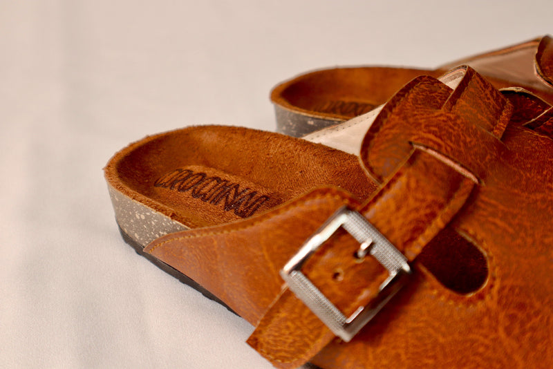 Havan Vein - Leather clog