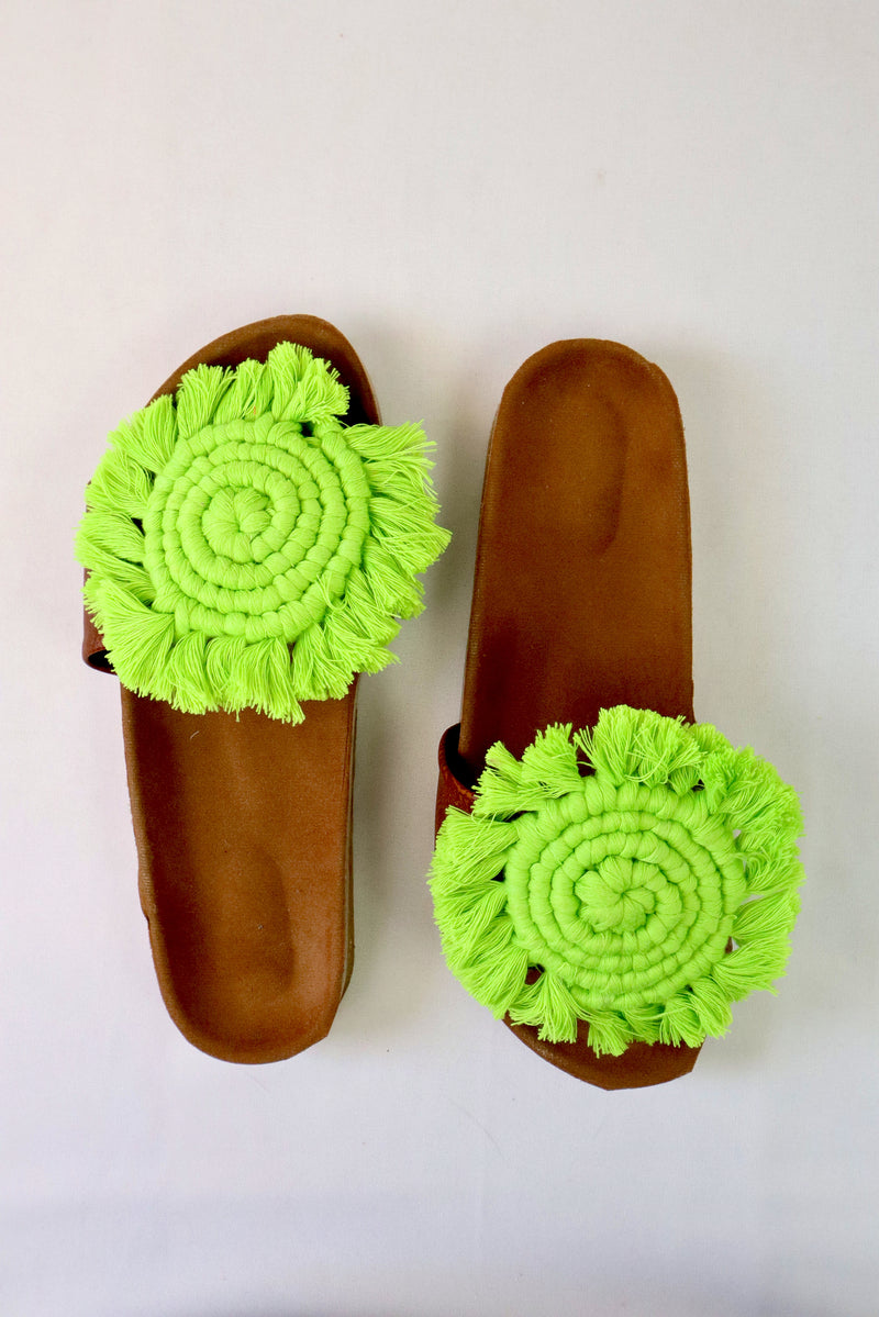 High Luna Curl - Macrame Slippers
