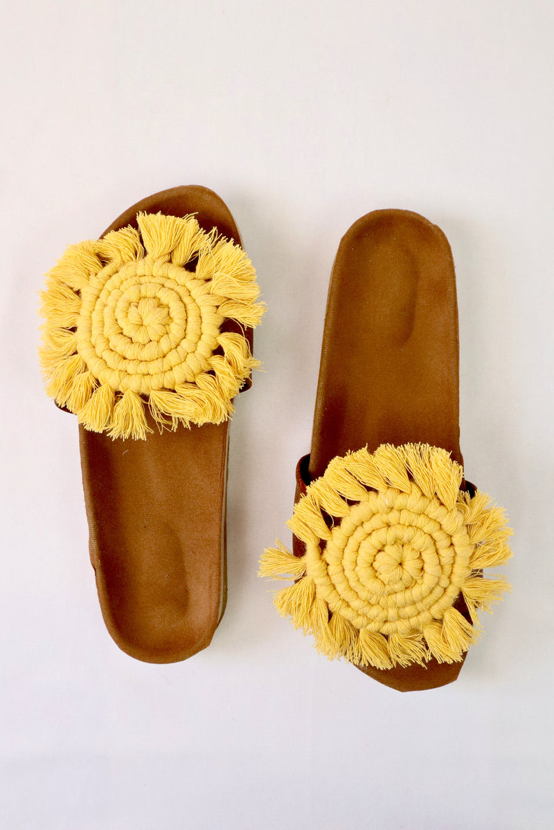 High Luna Curl - Macrame Slippers