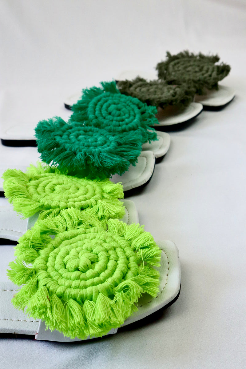 Luna Curl - Flat Macrame Slippers