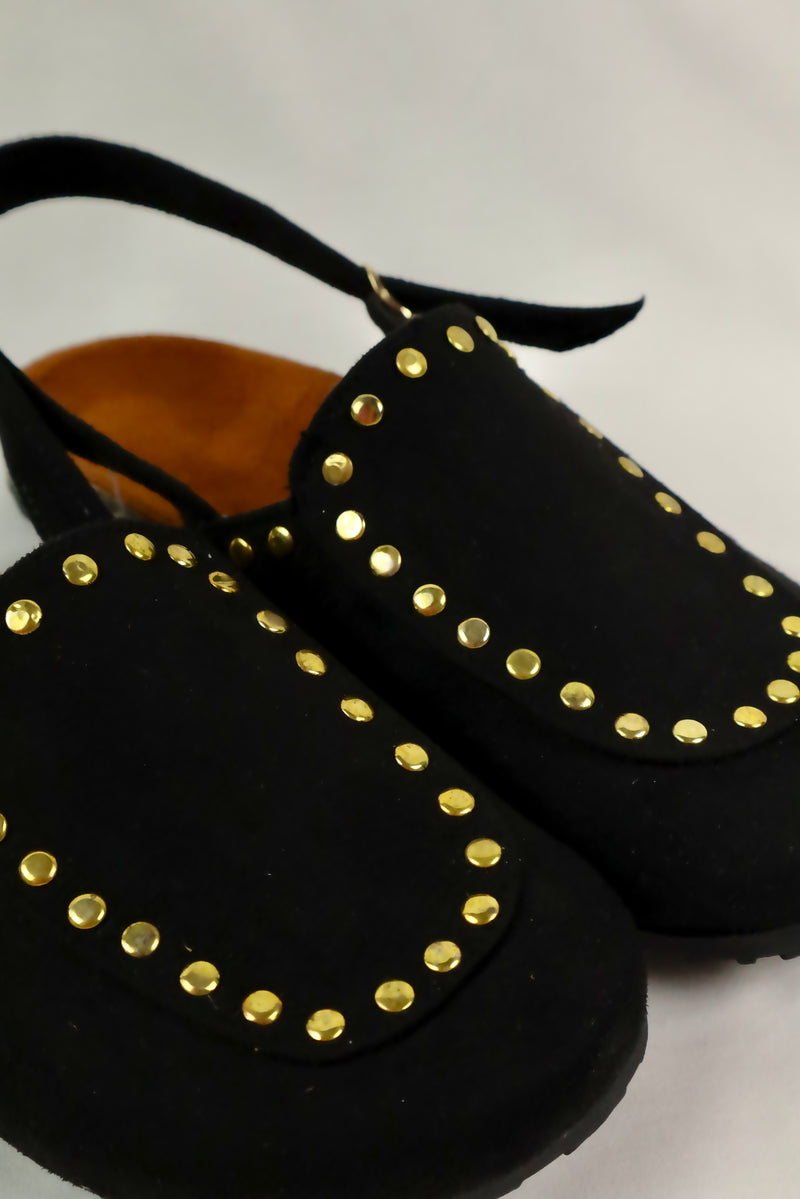 Solène Strap Clog – Black Suede