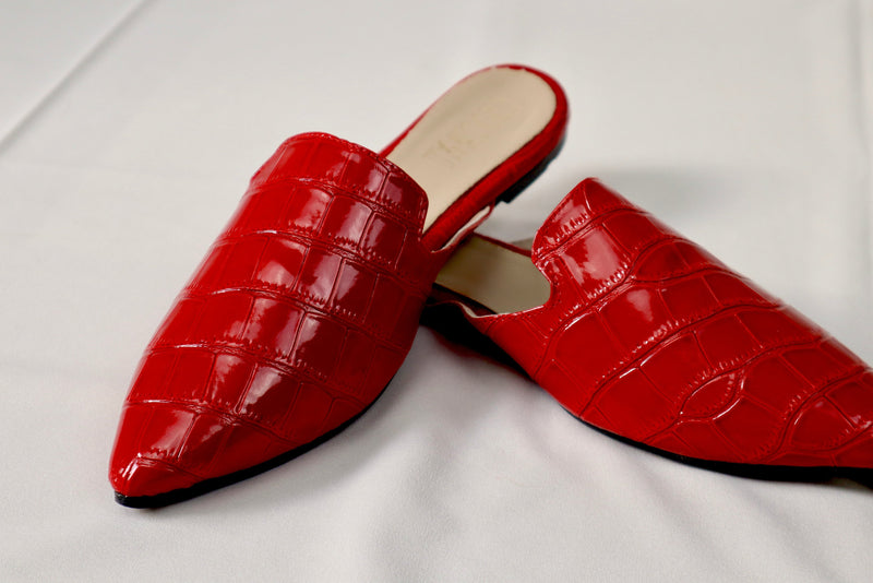 Red mule - Elegant gleam