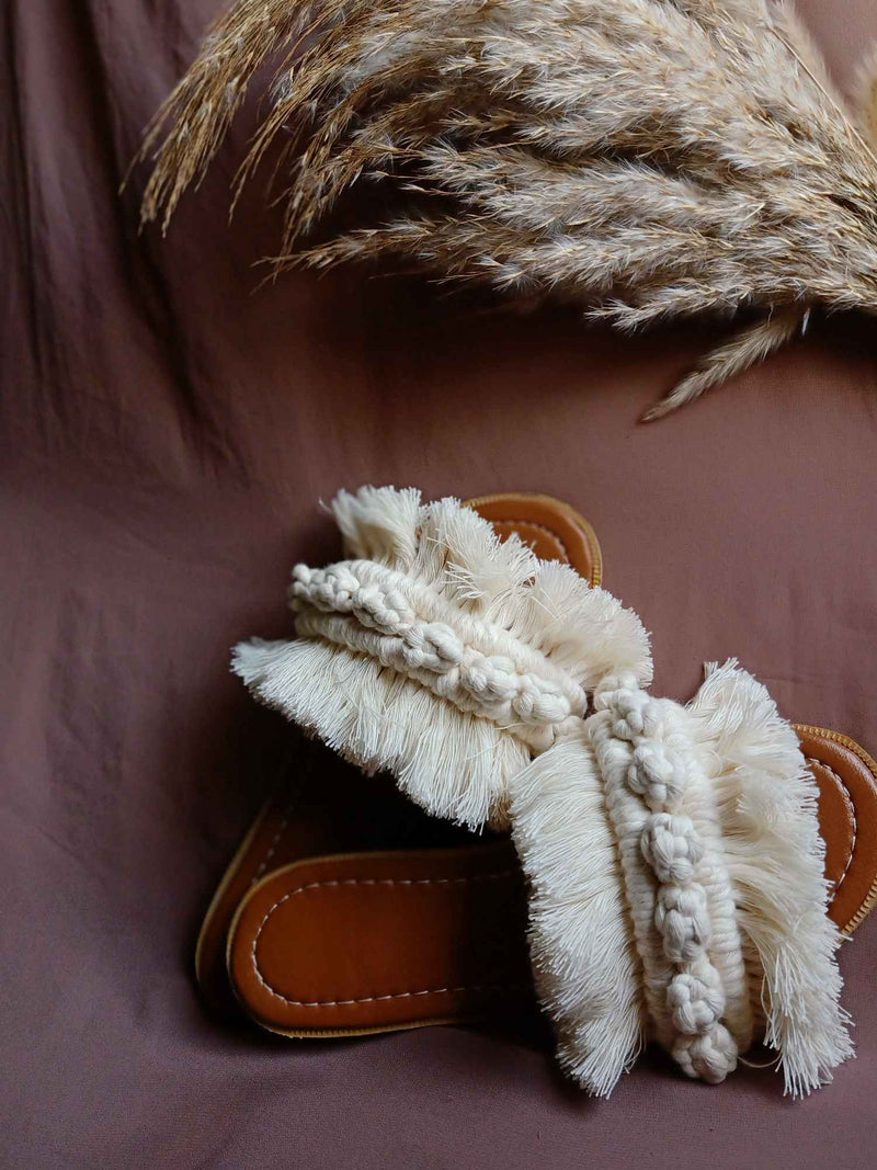 Simple Berry Sprinkle - Flat Macrame Slippers