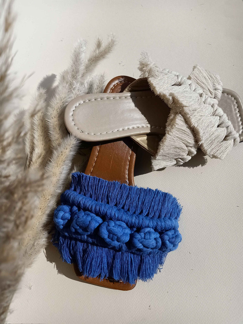 Simple Berry Sprinkle - Flat Macrame Slippers