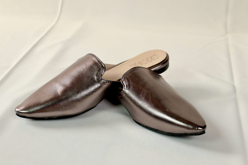 Smokey mule - Elegant gleam